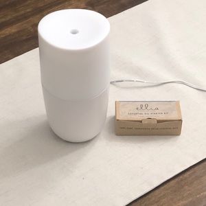 Ellia Aroma Diffuser and Oils